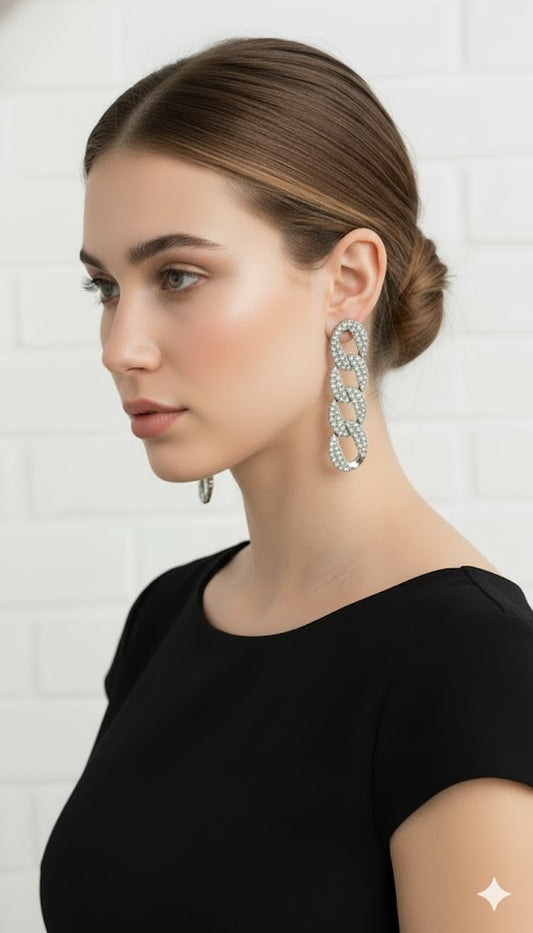 Rhinestone Chandelier Tassel Earring With Crystals.